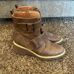 Brown Boots - Size 8